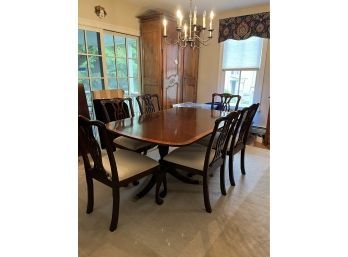 Pennsylvania House Brass Claw Foot Double Pedestal Inlaid Dining Table With 8 Chairs..DR125