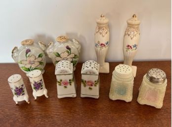 Lot (5 Pairs) Vintage Salt And Pepper Shakers Cork Stoppers Assorted
