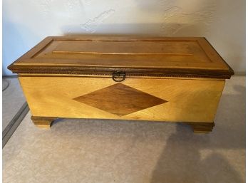 Handcrafted Jewelry Box With Velvet Lining-k17
