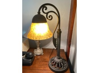 Heavy Black Lamp With Tortoise Looking Glass Shade-lv38