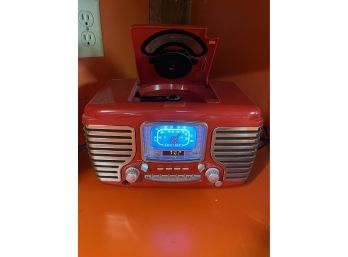 Red Working Am/fm Crossley Radio/cd Player Kt3