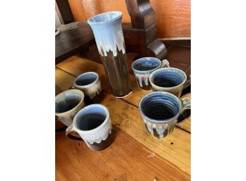 Seven Piece Pottery Vase And Mugs Kt34