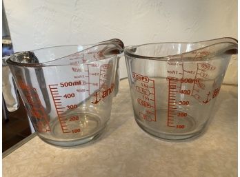 Two Anchor Vintage 2 Cup Measuring Cups-kt36