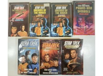 7 Pocket Star Trek Paper Back Books- #26,34,34,41,75,78,79