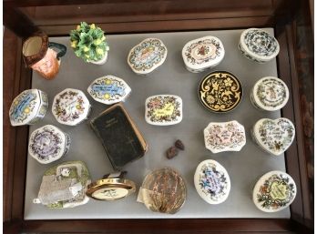 13 Kate Lloyd Jones Porcelain Music Box Collection