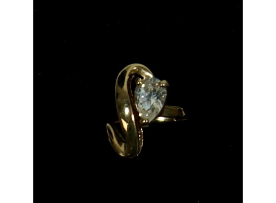 18kt HGE Cubic Zirconia Ring Size 7