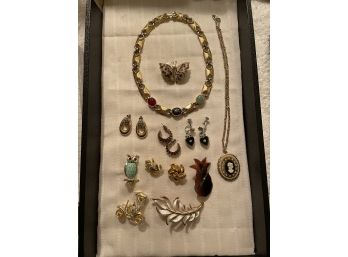 44. Vintage Lot, Butterfly, Owl, Pineapple Pins Etc