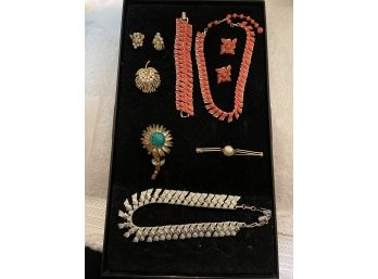 37. Signed Vintage Jewelry Lot.
