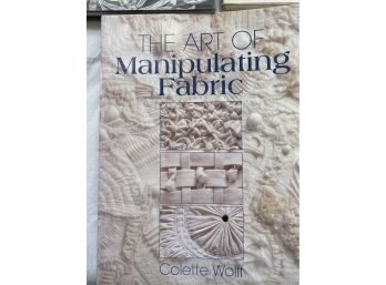 Manipulating Fabric Art Book