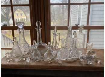 Clear Glass Decanters, Bottles & Stoppers H3