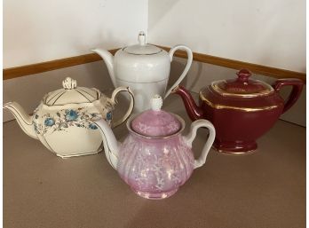 4 Decorative Teapots