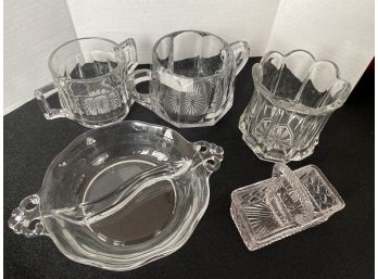 5 Pcs Glass Lot With Little Glass Basket B3