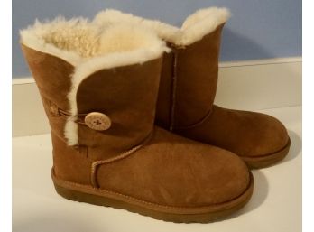 Uggs Boots Size 9
