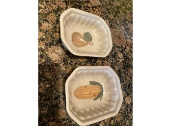 Two Small Molds: Pear And Corn 5x4