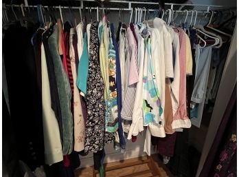Women's Closet Of Clothes (full Range Of Sizes) - 2brxx