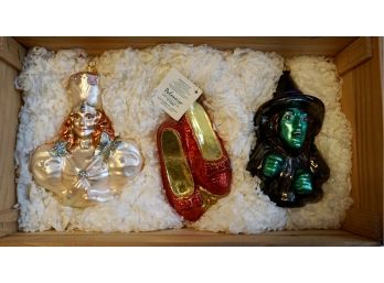 Wizard Of Oz Collection Of 3 Ornaments (ruby Slip)
