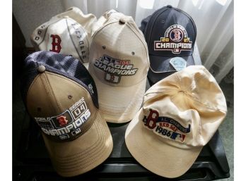 Red Sox Souvenir's Caps-1986, 2004