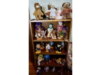 Book Shelf #25 Lot Of 33 Wizard Of Oz Bears & Dolls