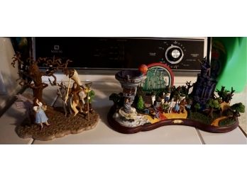 2 Wizard Of Oz Statues