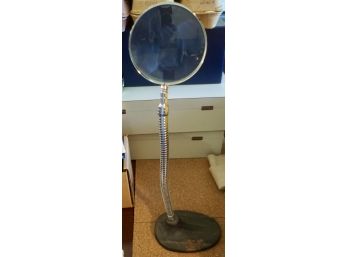 Magnifying Glass On Goose Neck Stand
