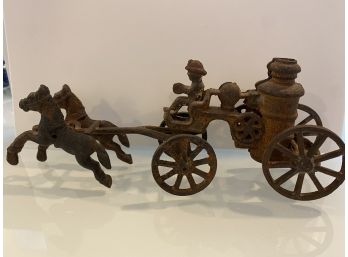 Rolling Cast Iron Carriage With 2 Horses
