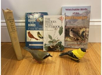 4 Bird Related Books Including A Roger Tory Peterson Early Ed. & 2 Animated Birds That Peep