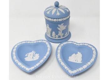 Wedgwood Jasperware Pot With Lid And 2 Heart Trinket Dishes