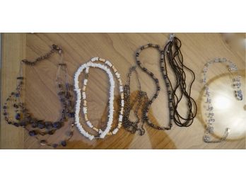 Lot Of 6 Necklaces