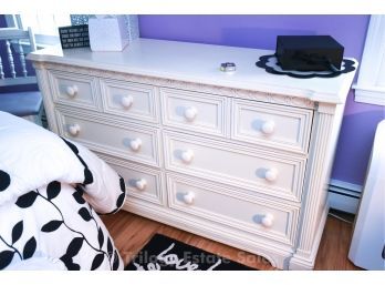 White Lexington Furniture Dresser