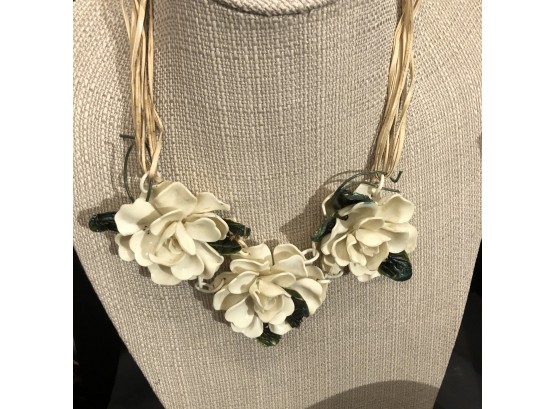 Vintage White Floral Necklace On Leatherette