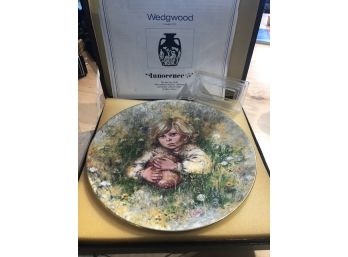 Mary Vickers Plate In Box With Certificate