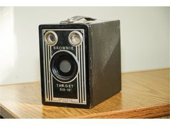 Kodak Brownie Target Six-16 Camera