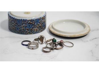 Vintage Jewelry LOT Of Sterling Silver Rings In Porcelain Blue And White Box