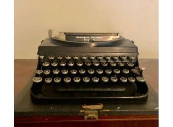 Remington Model 5 Vintage Typewriter With Case