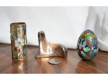 Group Of  Decorative  Ware  Cloisonne Egg, Small Seal Sculpture, Mother Of Pearl