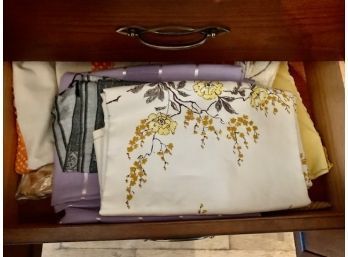 Lot Of Vintage Table Cloths And Curtains 4 Drawers