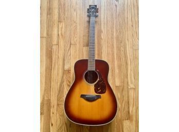 Yamaha F702S Guitar With Case