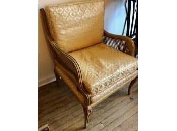 Beautiful Detail Excellent Condition Side Chair