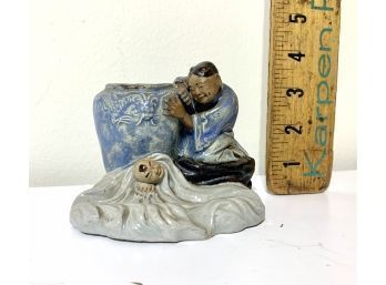 Vintage Asian Vase ~ Figure With Head In Cloud Signed