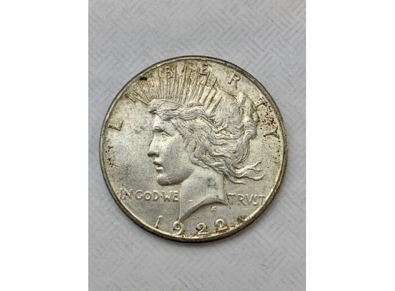 Peace Dollar 1922 Mint ?