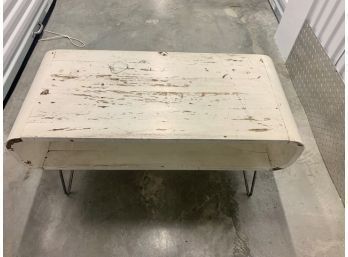 Vintage Coffee Table With Pin Legs!!