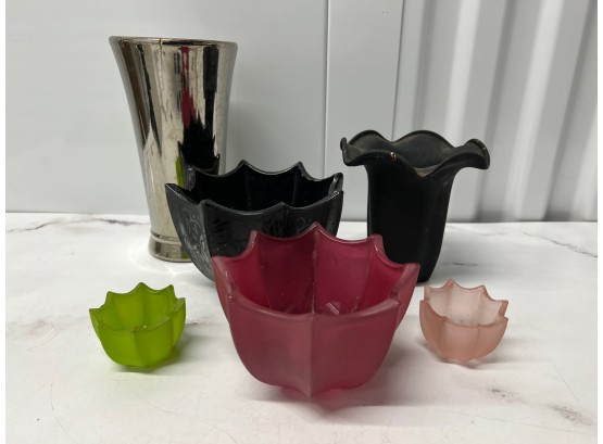 DL Set Of Scalloped Bowls, Small Black Matte Vase And Silver Vase