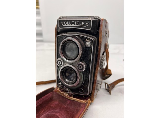 Rolleiflex Compur Rapid SCHNEIDER XENAR 75mm F3.5 MEDIUM Camera In Case