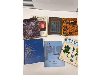 Group Of 7 Science Books Including Fetal Pig Manuel