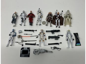 Lot Of Star Wars Figurines