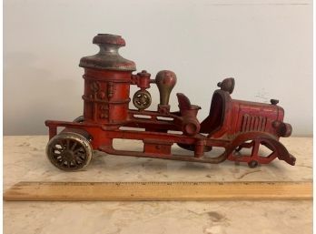 Vintage Fire Engine (metal)