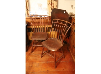 PAIR OF ANTIQUE BIRD CAGE WINDSOR SIDE CHAIRS