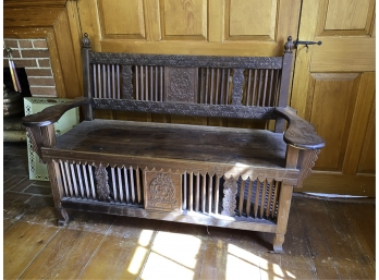 PRESSED WOOD DECORATED STYLIZED HALL SEAT