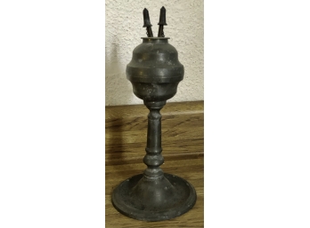 ANTIQUE PEWTER WHALE OIL LAMP
