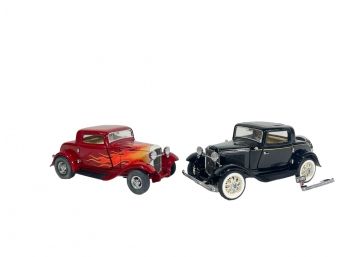 (2) FRANKLIN MINT DIE CAST 1932 FORD